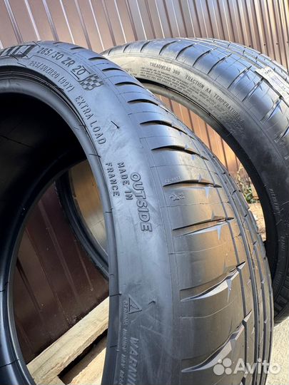 Michelin Pilot Sport 4 S 255/35 R20 и 285/30 R20