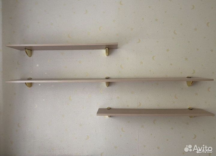 Стол большой с тумбой из лдсп + полки