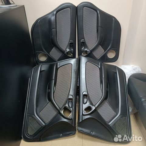 Обшивка двери комплект subaru legacy II