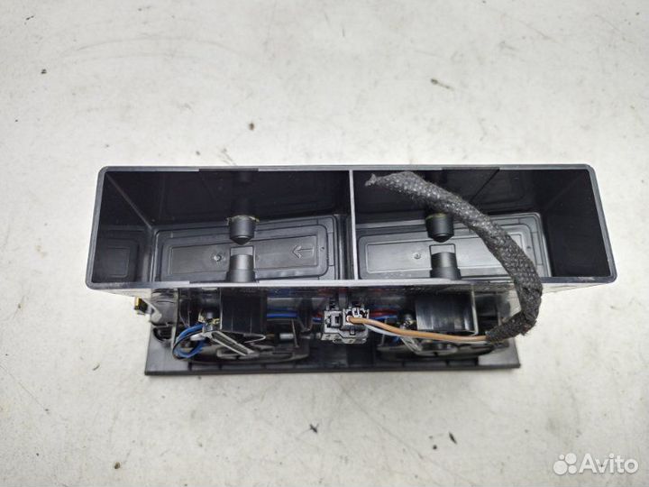 Дефлектор воздушный Volkswagen Touareg 2 NF 3.0