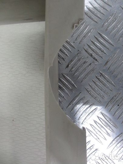 Лоток Volvo 82158227