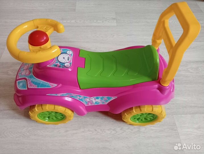 Машина каталка детская с ручкой пушкар технок