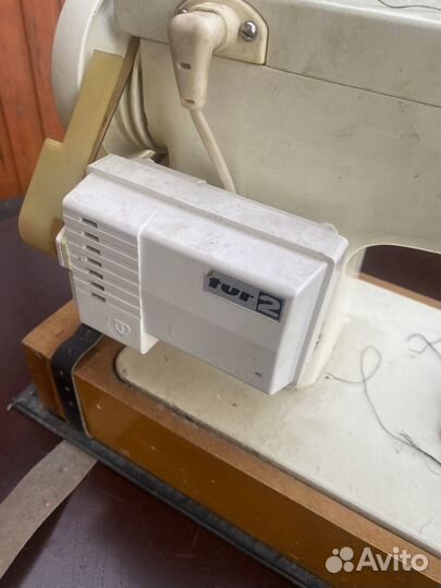 Швейная машина Чайка 132 М