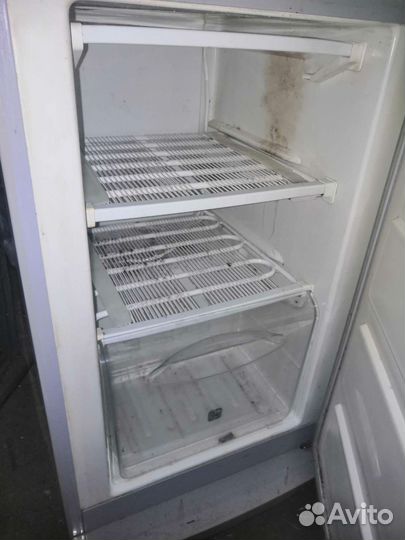 Холодильник samsung