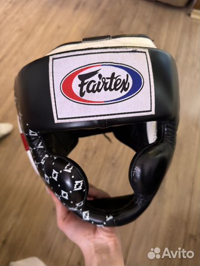 Боксерский шлем