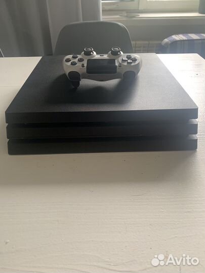 Sony PS4 pro 1tb