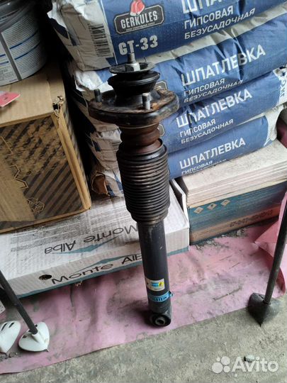 Стойка задняя бмв X5 e 53