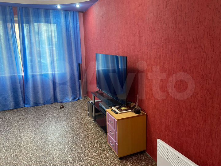 2-к. квартира, 51,7 м², 1/9 эт.