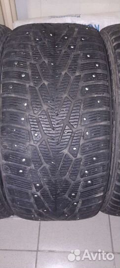 Nokian Tyres Hakkapeliitta 7 255/40 R19 110H