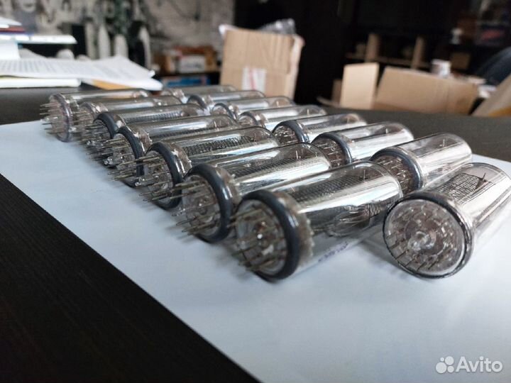 Ин-18 Новые гри Лампы