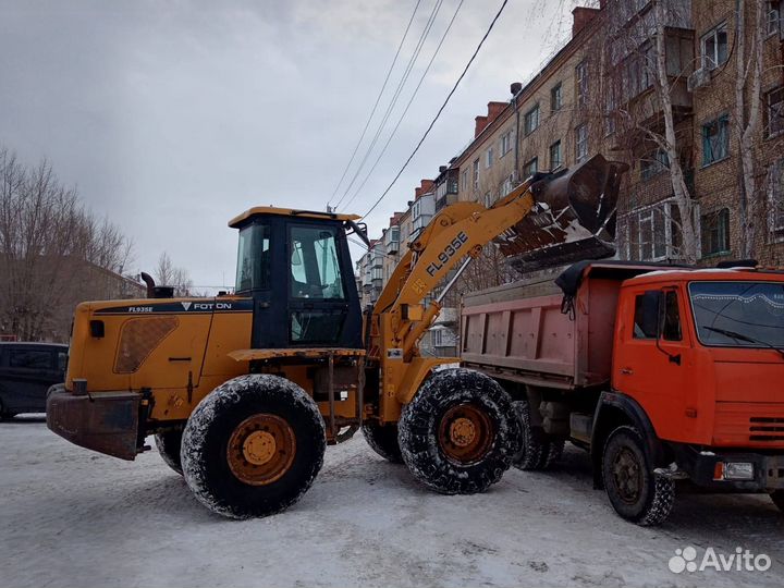 Фронтальный погрузчик