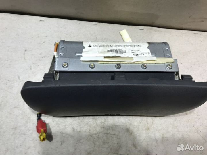 MR602414 Подушка mitsubishi space star