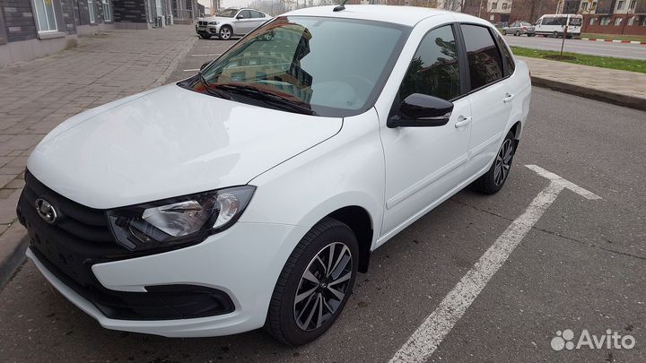 LADA Granta 1.6 МТ, 2023, 1 800 км