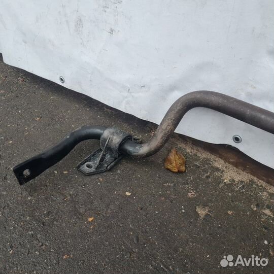 Стабилизатор передний Mercedes-Benz C-Class W205