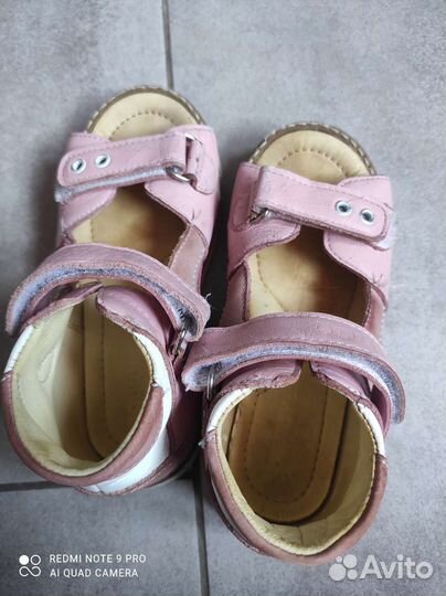 Сандалии для девочки Tapiboo 28 размер