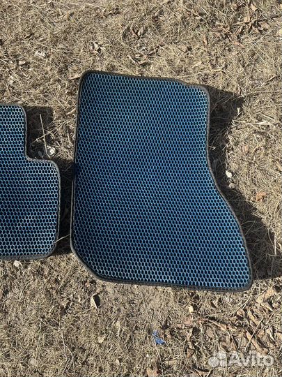 Автомобильные коврики