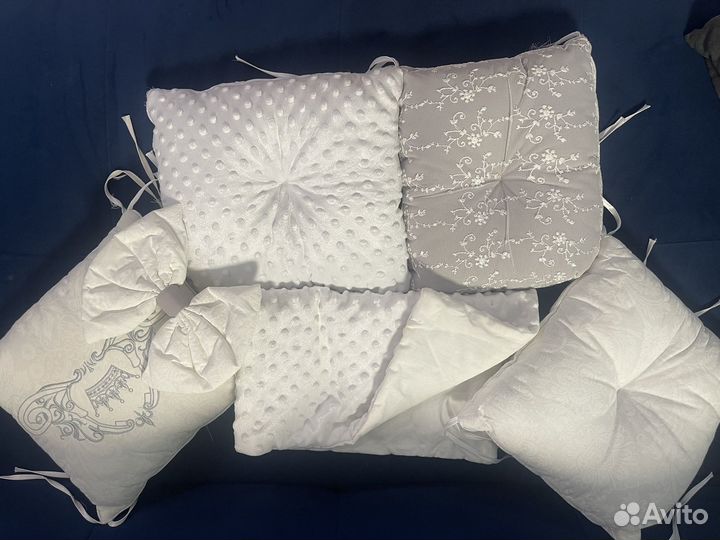 Комплект бортиков с одеялком в кроватку