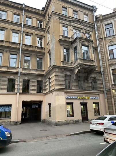 Торговая площадь, 56 м²