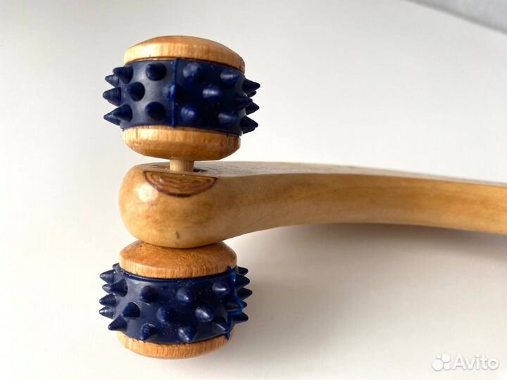 Массажер для тела ручной