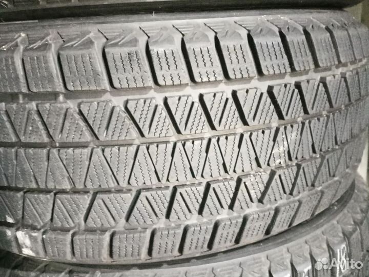 Bridgestone Blizzak DM-V3 255/55 R18