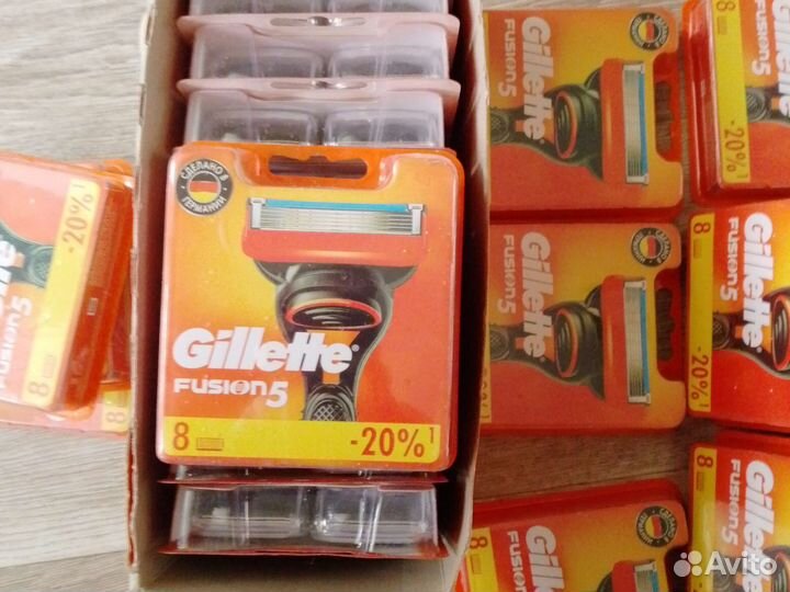 Лезвия для бритья(кассеты для бритья) Gillette