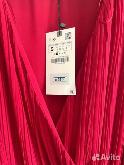 Платье Zara красное плиссированное S Рождество/Новый год S (36)