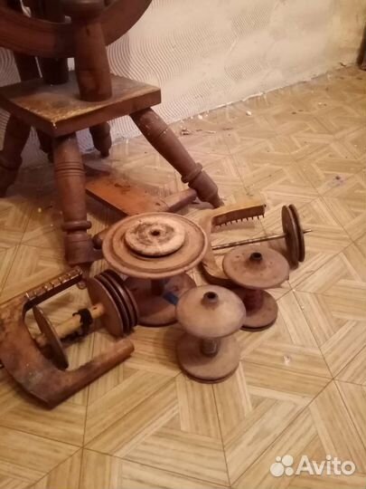Прялка деревянная старинная