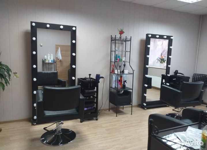 Требуется парикмахер универсал