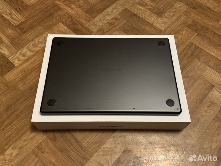 MacBook Pro M3 Max 16