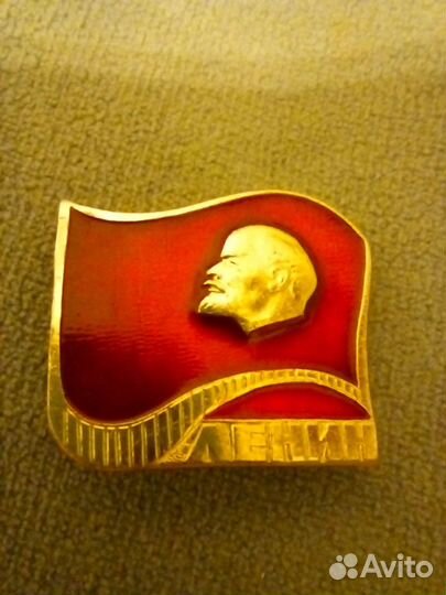 Значок с Лениным СССР