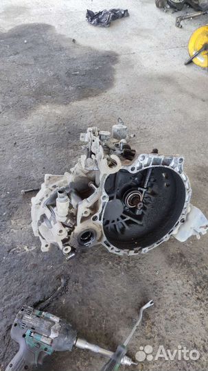 Механическая коробка передач Элантра XD. 2.0