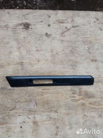 BMW E38 молдинг крыла переднего