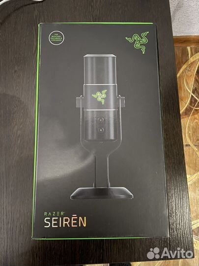 Микрафон Razer Seiren