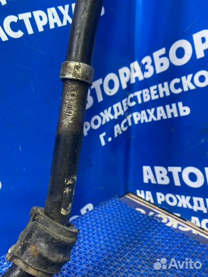 Передний стабилизатор Nissan Cefiro A33 седан VQ20