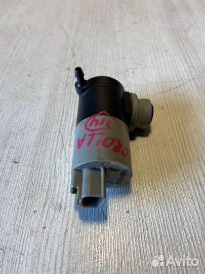 Насос омывателя Toyota Corolla 180 1zrfe 2013
