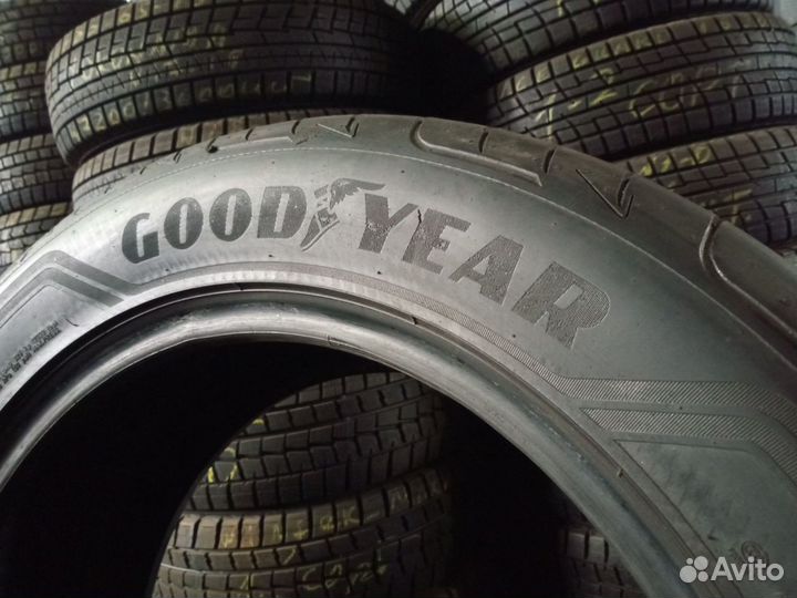 Goodyear Eagle F1 Asymmetric 3 235/55 R19 105W