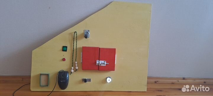 Бизиборд детский самодельный