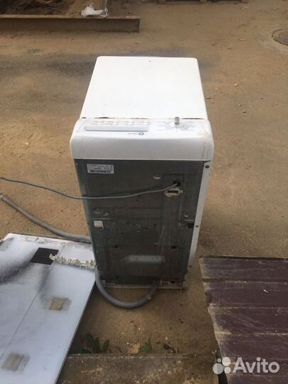 Стиральная машина с вертикальной загрузкой