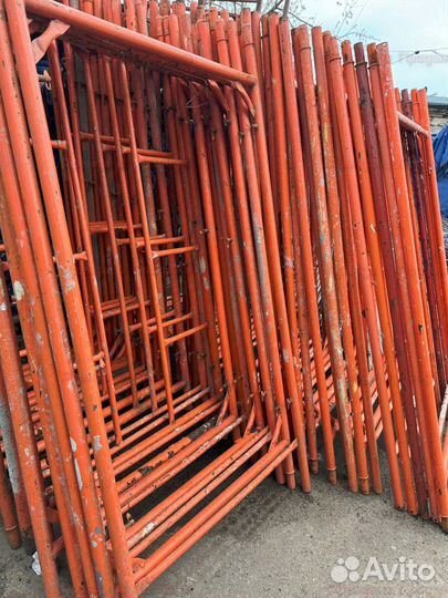 Леса строительные б/у