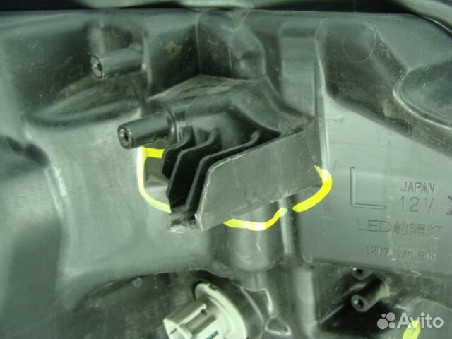 Фара левая Nissan X-Trail