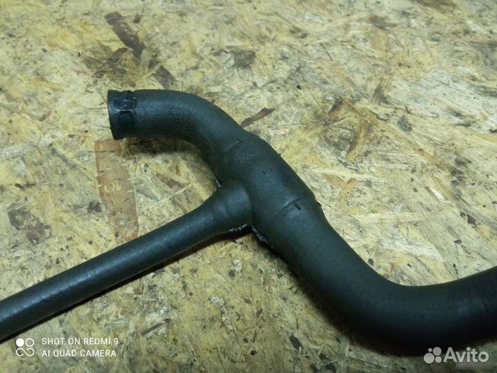 Патрубок отопителя Mercedes Benz w124 4