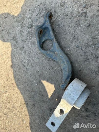 Рычаг передний левый Mazda 6 GH