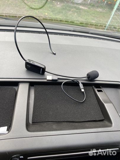 Безпроводной микрофон