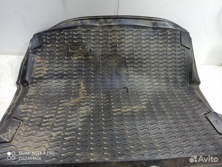 Коврик багажника резиновый (Audi Q5 Sportback FY)