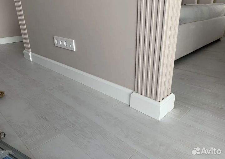 Установка плинтуса дюраполимер, мдф. Покраска