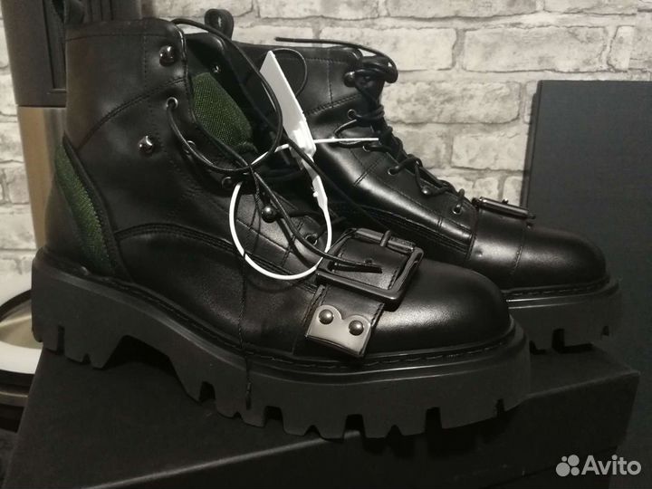 N 21 Buckled boots ботинки