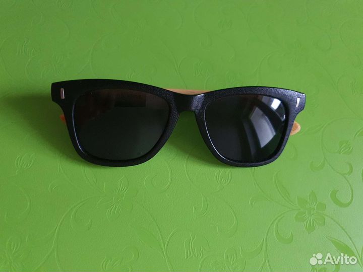 Солнцезащитные очки