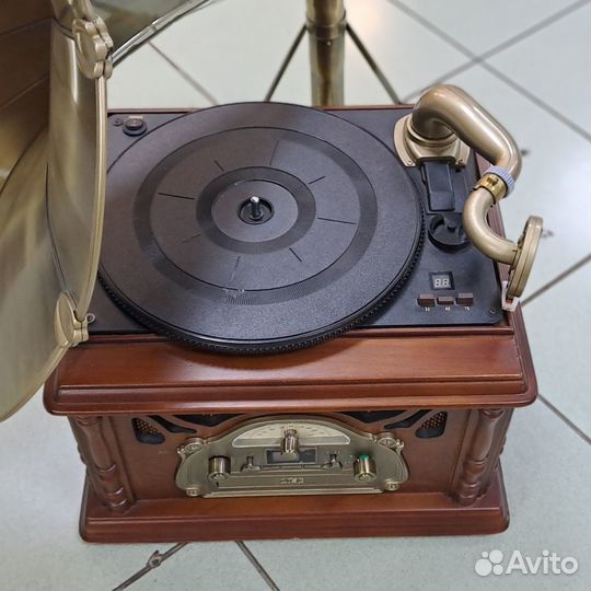 Музыкальный центр Ретро граммофон Antique AEW-411