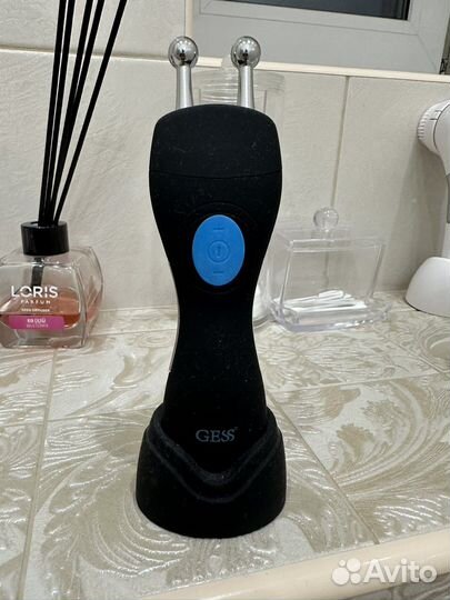 Микротоковый массажер для лица