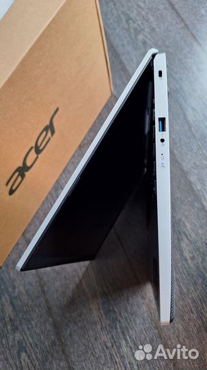 Новый ноутбук Acer i3 8x4400mhz/16gb/ssd256/15-IPS